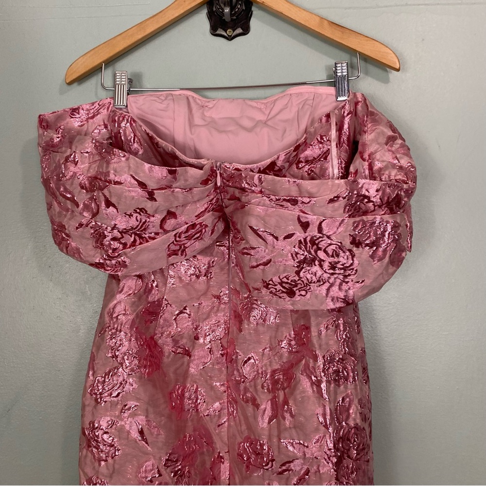 AVAILABLE (out of town)-Petal & Pup Pink Off-Shoulder Floral Jacquard Maxi Dress - Picture 5 of 7